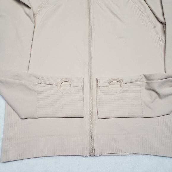 Joy Lab Women's Activewear Top Size S Stylish, Lightweight & Versatile - Picture 7 of 7